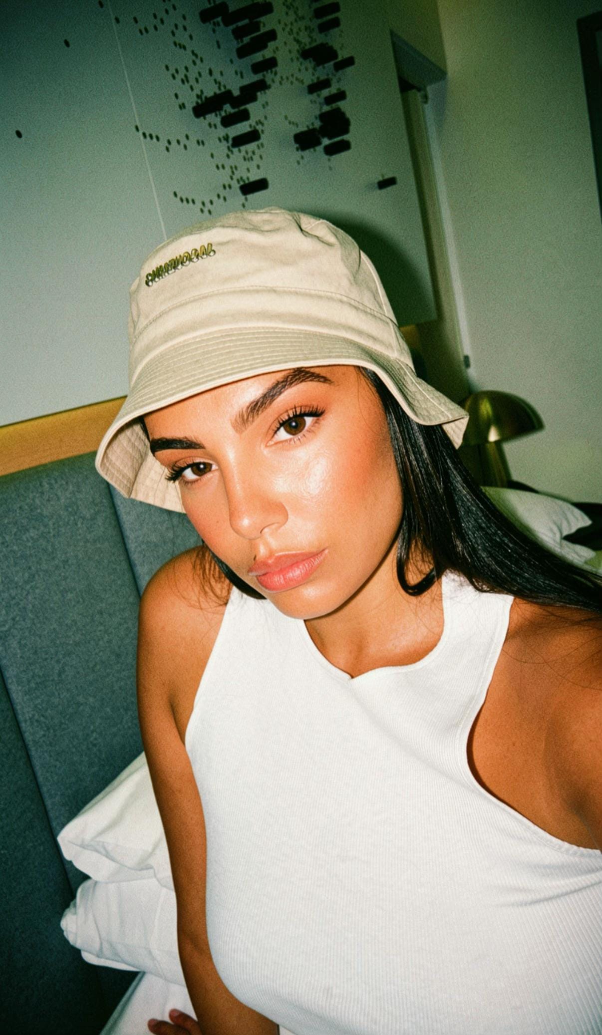 Post 1 by H A N N A on TikTok (video)