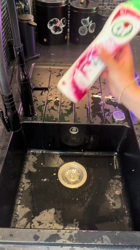 Post 8 by ibtissam_cleanhome on TikTok (video)