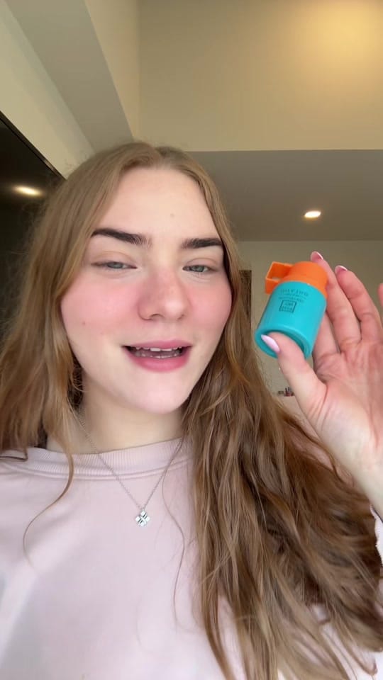 Post 3 by vivifdezb on TikTok (video)