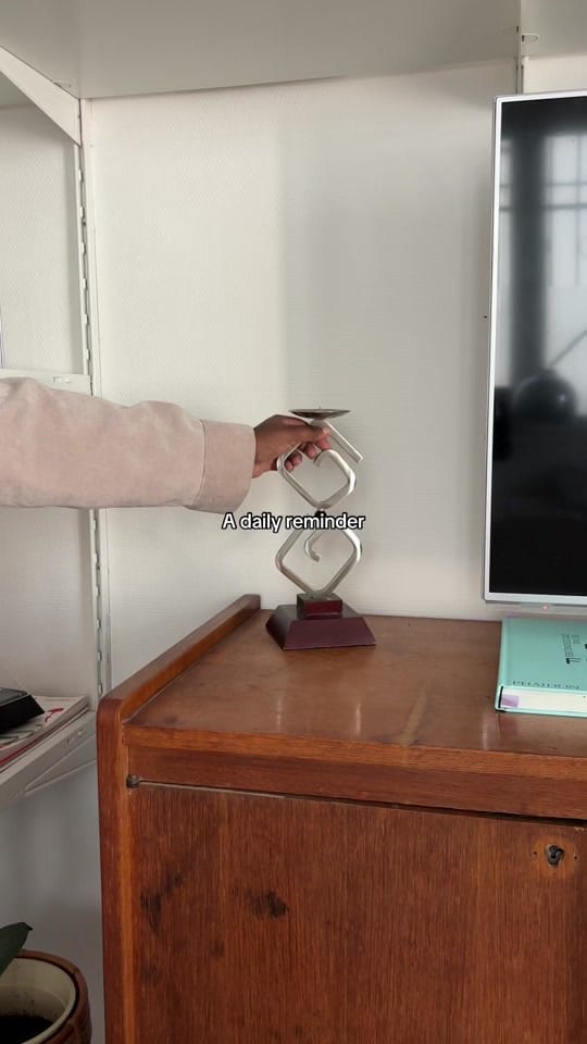 Post 7 by Aïssatou🪑 on TikTok (video)