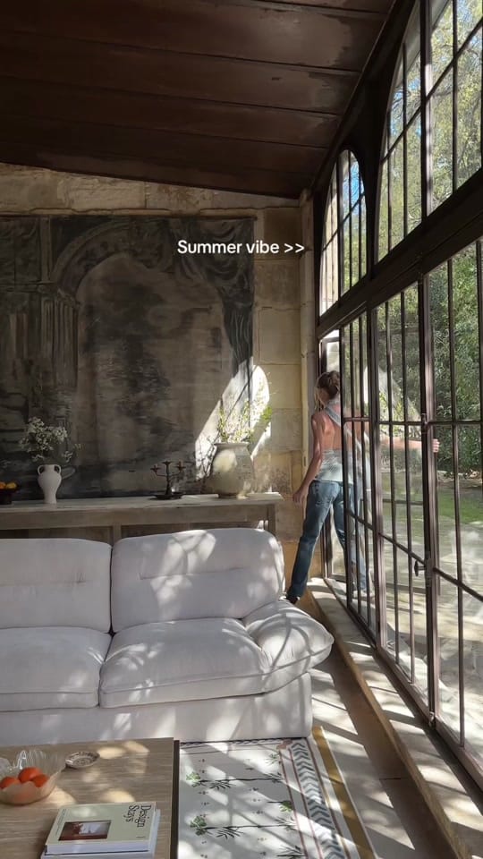Post 2 by NV GALLERY on TikTok (video)