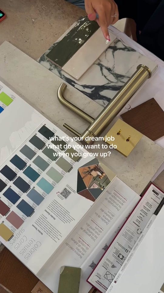 Post 10 by Sarah on TikTok (video)