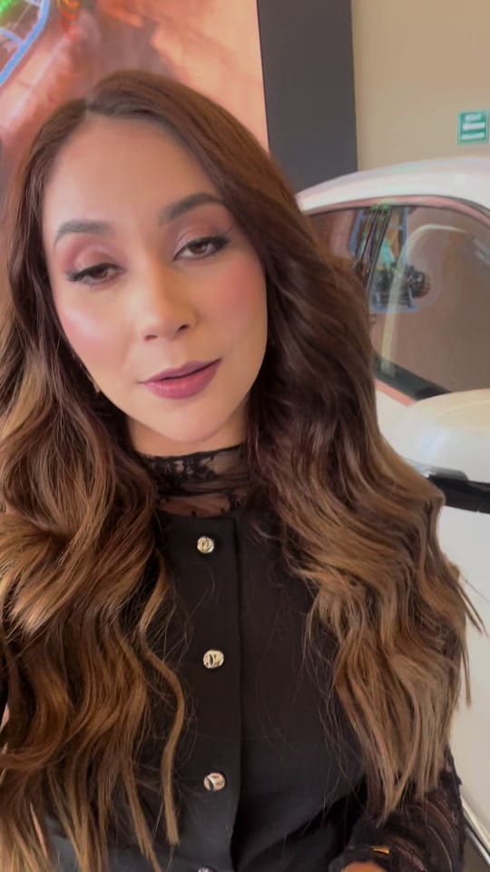 Post 2 by loretorres234 on TikTok (video)