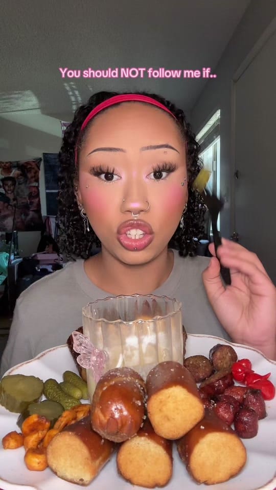 Post 2 by auntie pp on TikTok (video)