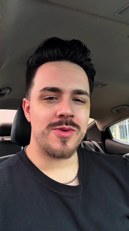 Post 6 by Galli on TikTok (video)