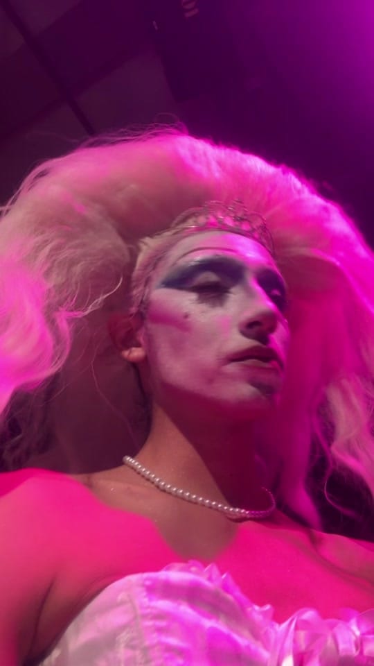 Post 1 by Diego Cruchaga Ponce de León on TikTok (video)