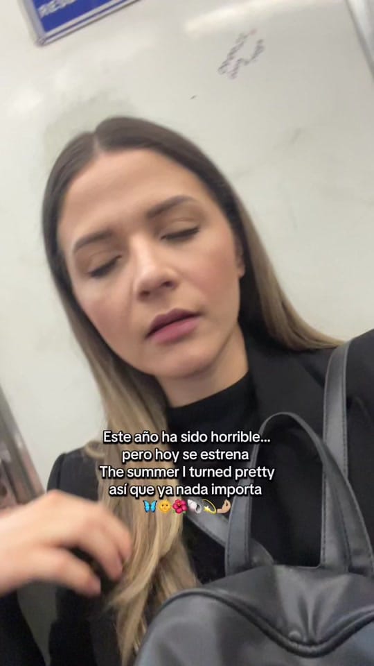 Post 6 by Puri Angulo / Actriz on TikTok (video)