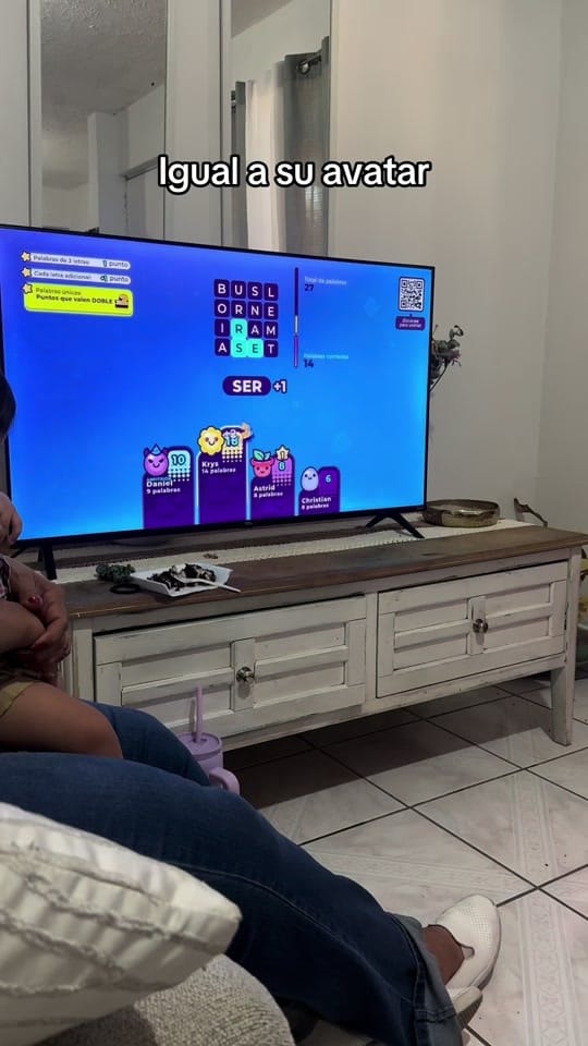 Post 6 by 4sstrid on TikTok (video)