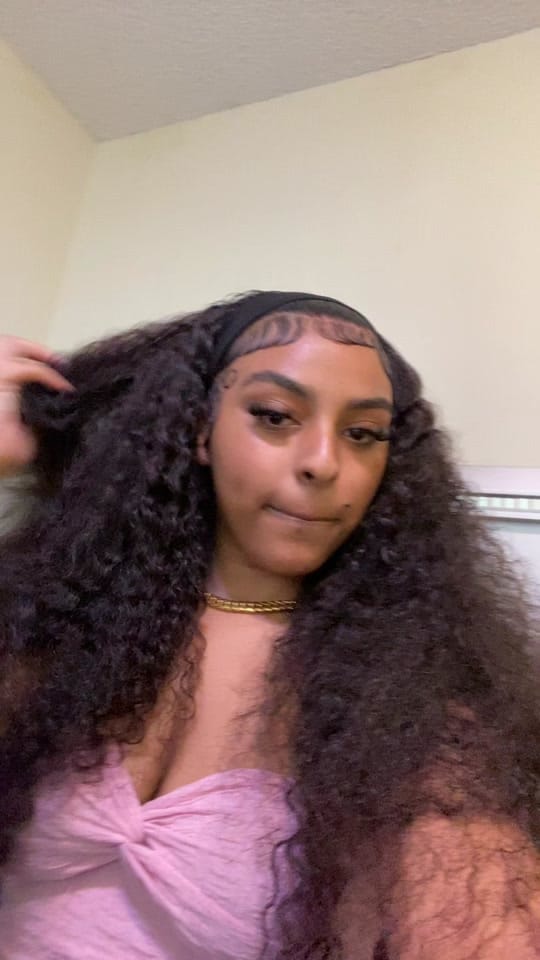 Post 8 by Pretty.paris on TikTok (video)