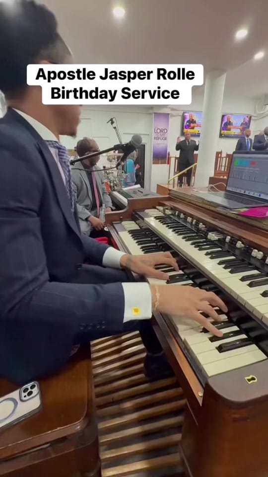 Post 10 by LeeMac on TikTok (video)