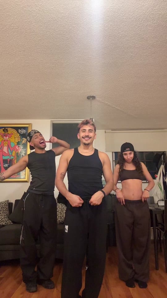 Post 10 by erikhuato on TikTok (video)