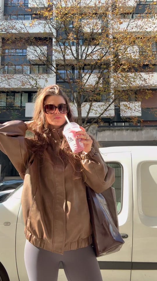 Post 9 by Alexandra Zimny on TikTok (video)