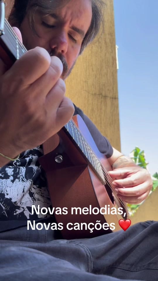 Post 10 by felipemaframusic on TikTok (video)