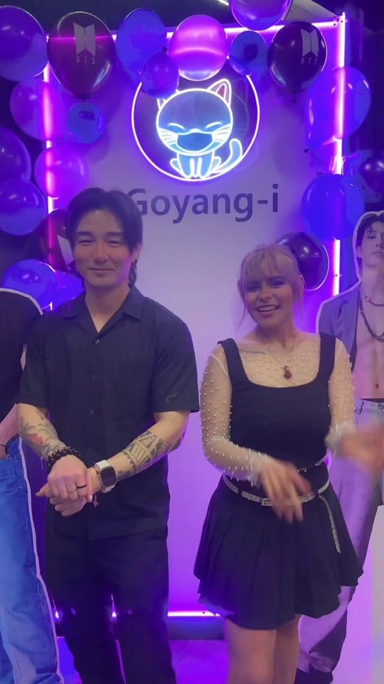 Post 2 by Sam Kim🔥🪽 on TikTok (video)