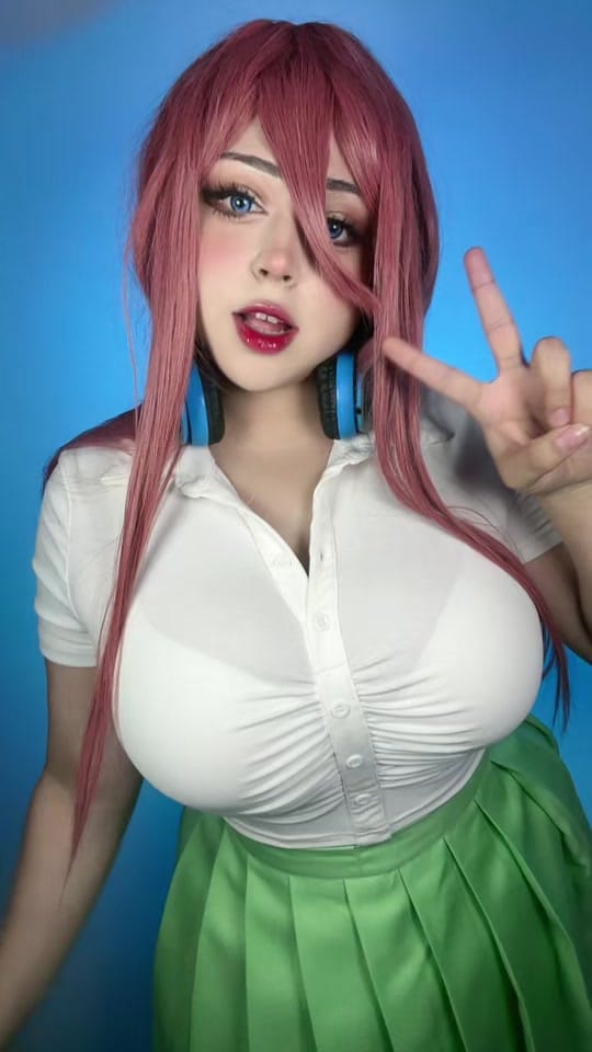 Post 4 by Izumi💕 on TikTok (video)