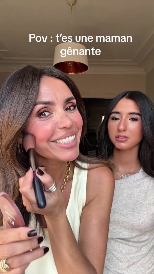 Post 3 by Déborah AZRIA Makeup on TikTok (video)