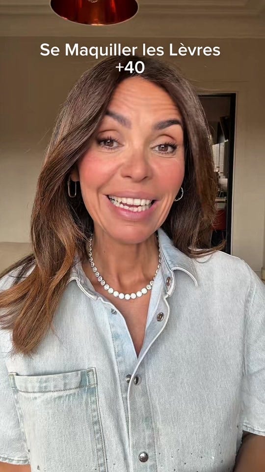 Post 1 by Déborah AZRIA Makeup on TikTok (video)