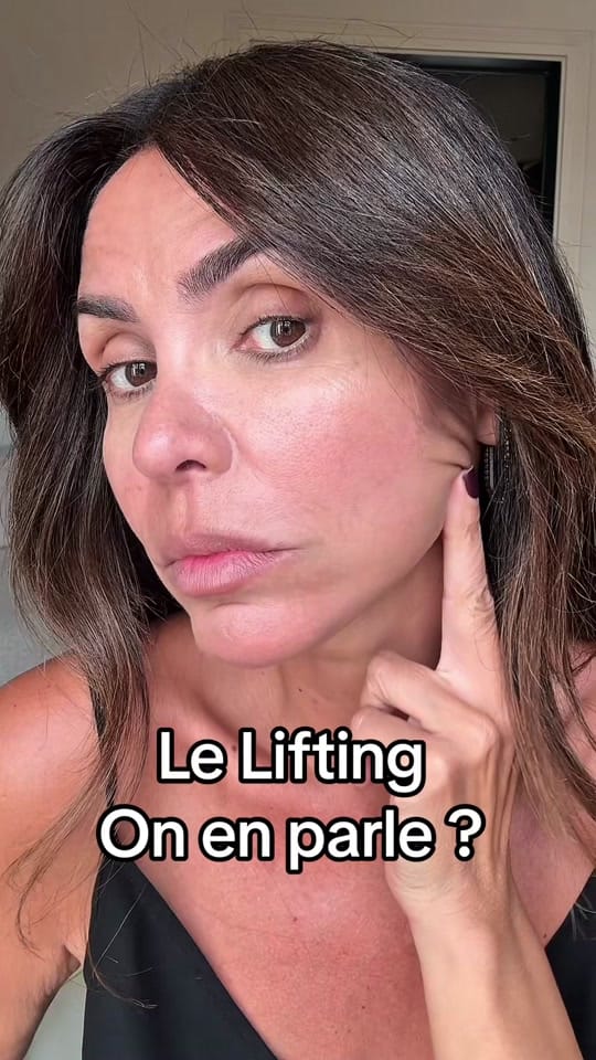 Post 8 by Déborah AZRIA Makeup on TikTok (video)