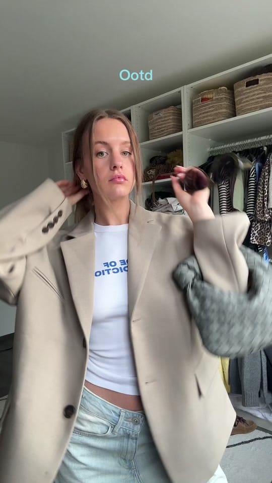Post 3 by Co🎀 on TikTok (video)