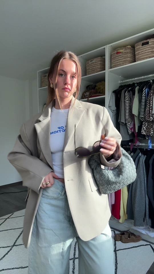 Post 2 by Co🎀 on TikTok (video)