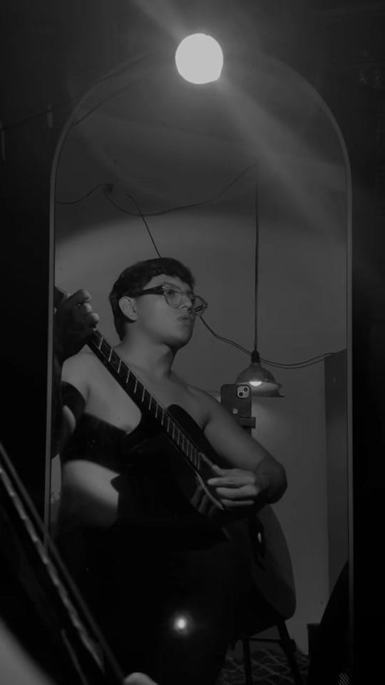 Post 3 by Armin Darza on TikTok (video)