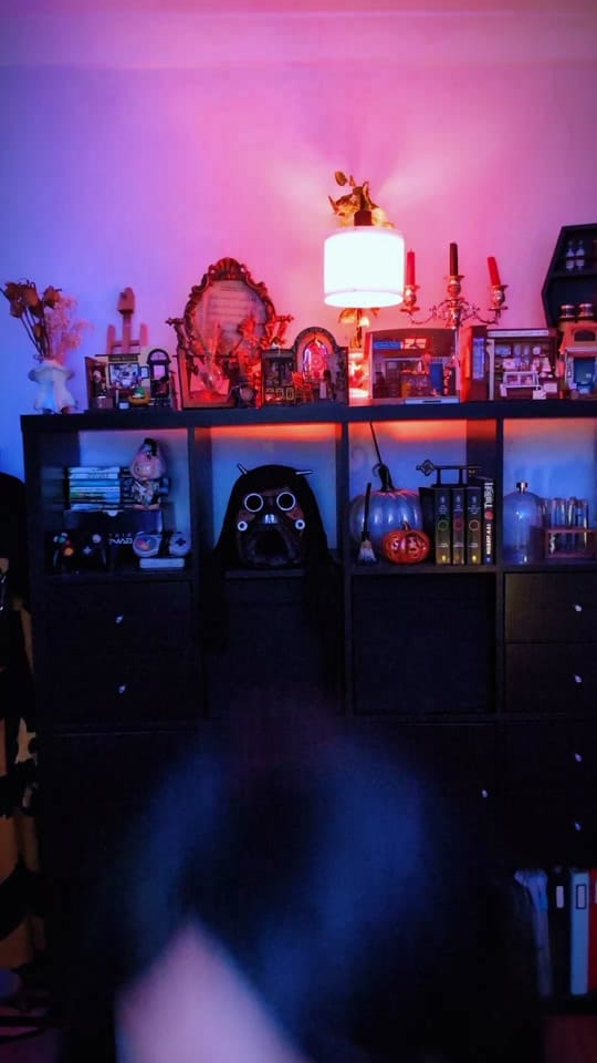 Post 6 by Gabby Carbon on TikTok (video)