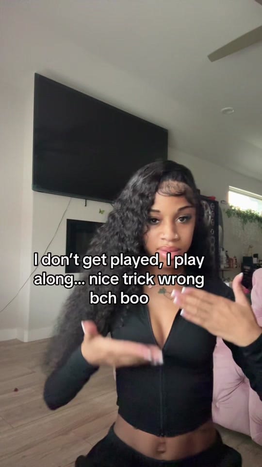Post 9 by hilary banks on TikTok (video)