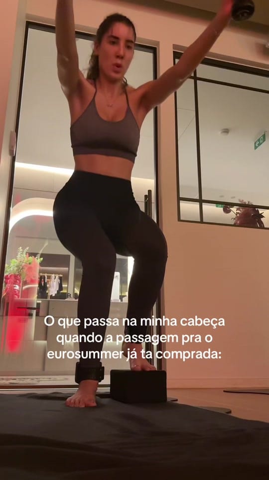 Post 4 by Elora Janguiê on TikTok (video)