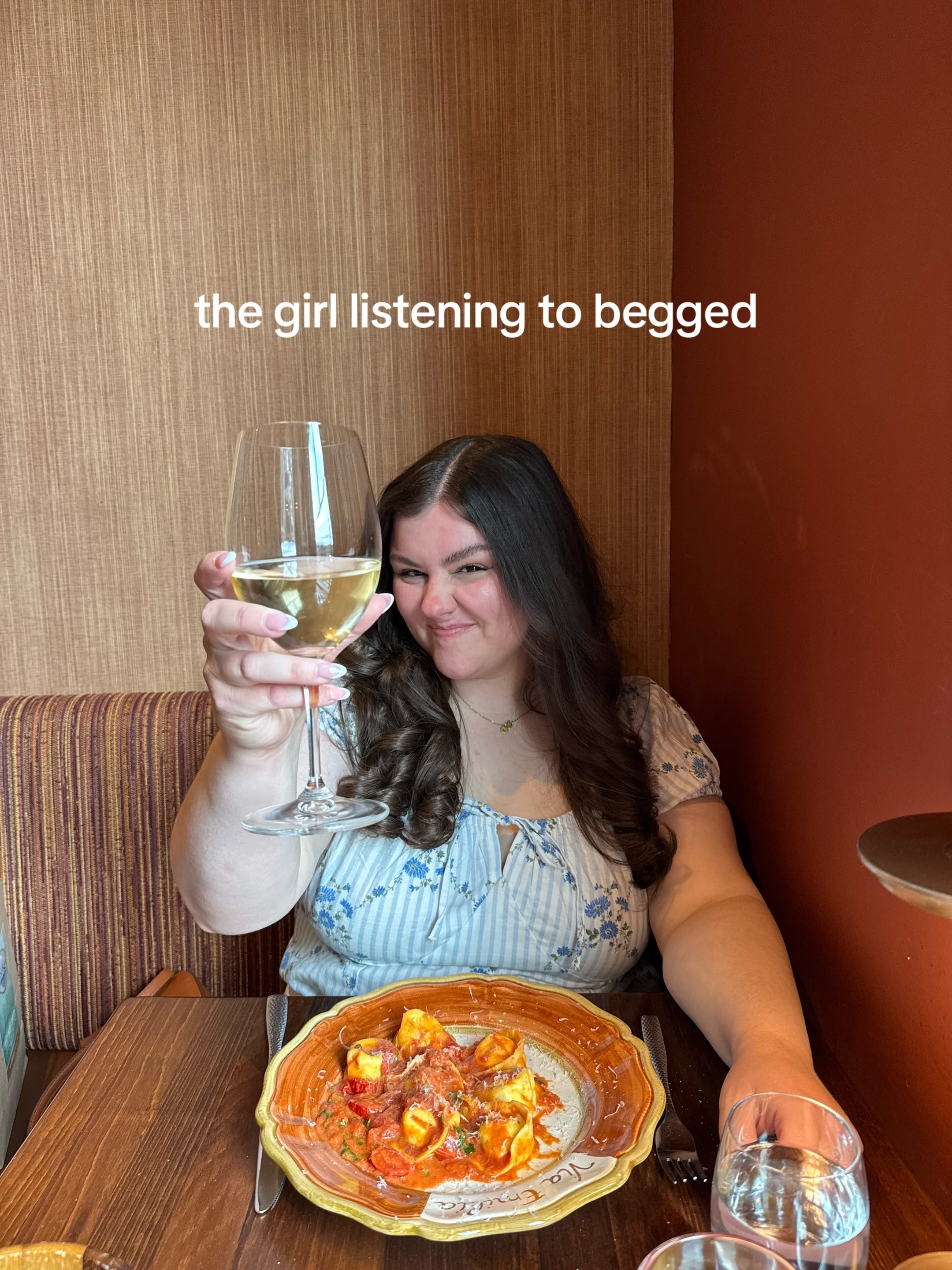 Post 1 by Emily Ferrante on TikTok (video)