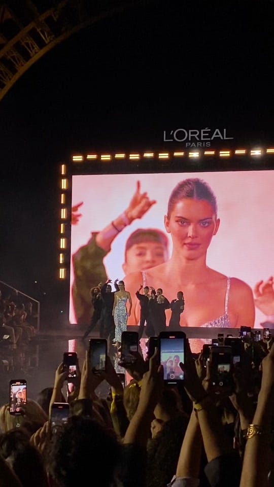 Post 10 by Edouard on TikTok (video)