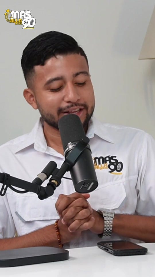 Post 10 by Más Allá de los 90🎙️🦁 on TikTok (video)