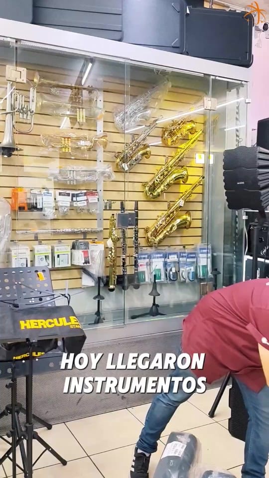 Post 4 by Mercurio Musical Store on TikTok (video)