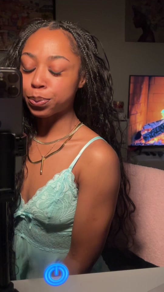 Post 2 by Paris🤍 on TikTok (video)