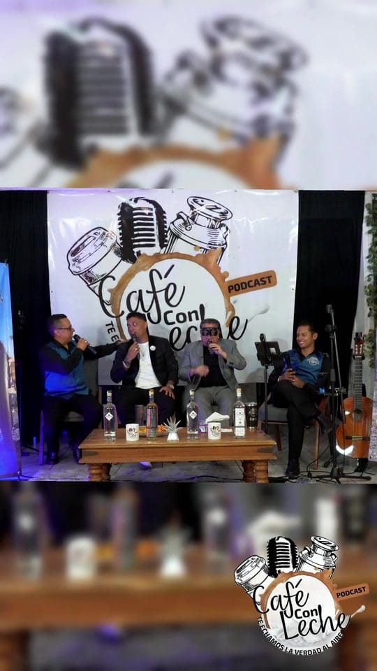 Post 10 by Cafe con leche podcast oficial on TikTok (video)