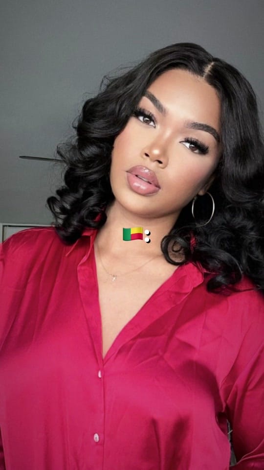 Post 10 by LA GLOW 🤍 on TikTok (video)