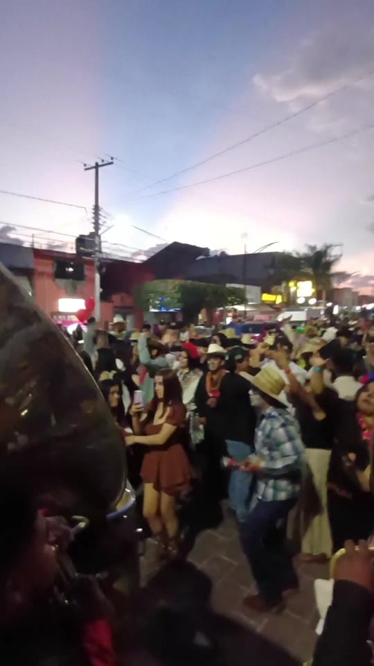 Post 2 by EnfiestadosConLaBandaQRO on TikTok (video)