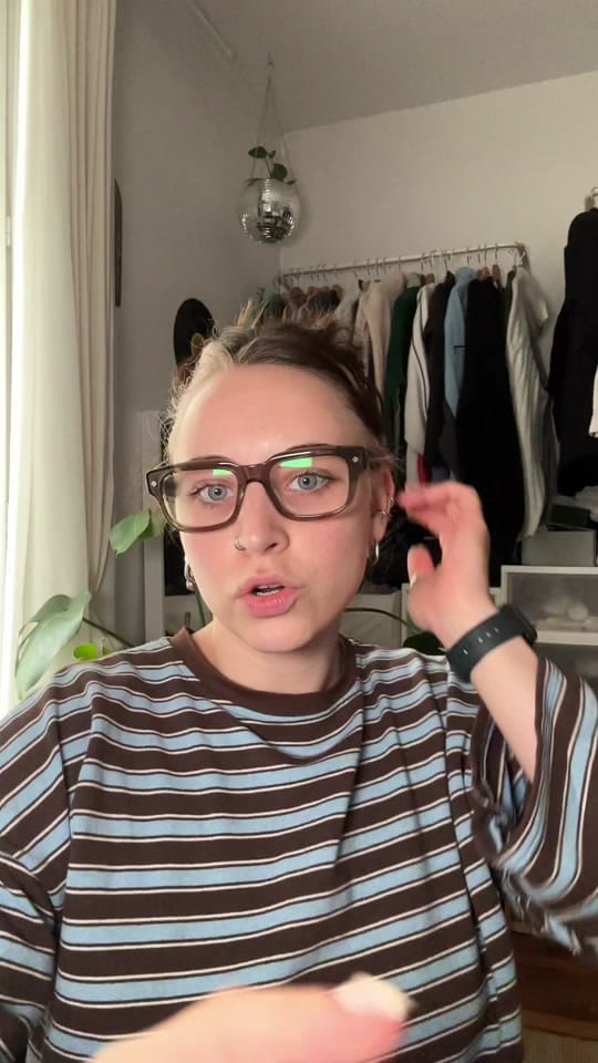 Post 3 by Yanna_mua on TikTok (video)