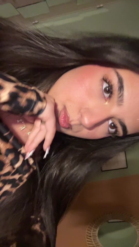 Post 2 by Ari🪷 on TikTok (video)
