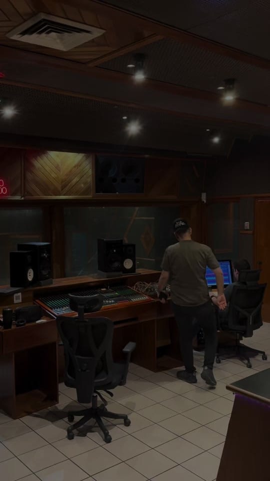 Post 3 by Estudio San Ángel on TikTok (video)
