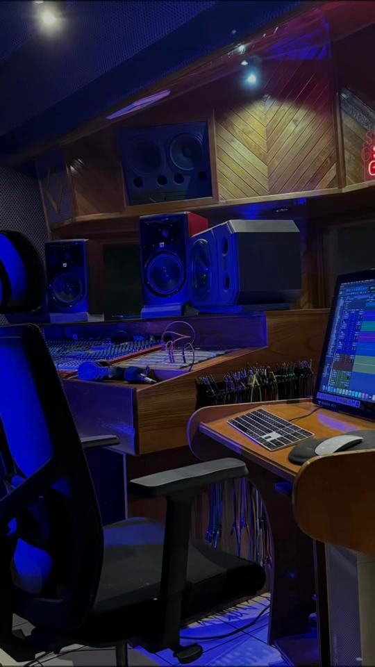 Post 1 by Estudio San Ángel on TikTok (video)