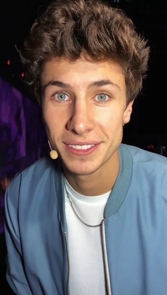 Post 1 by MiguelAngelFox on TikTok (video)