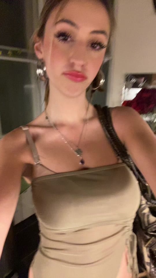 Post 10 by downtown london girl 💌🎧 on TikTok (video)