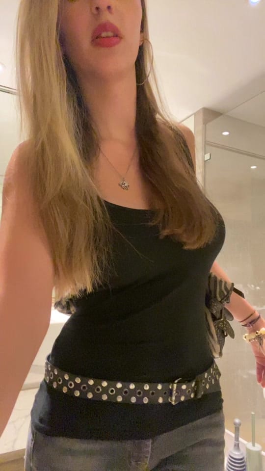 Post 4 by downtown london girl 💌🎧 on TikTok (video)