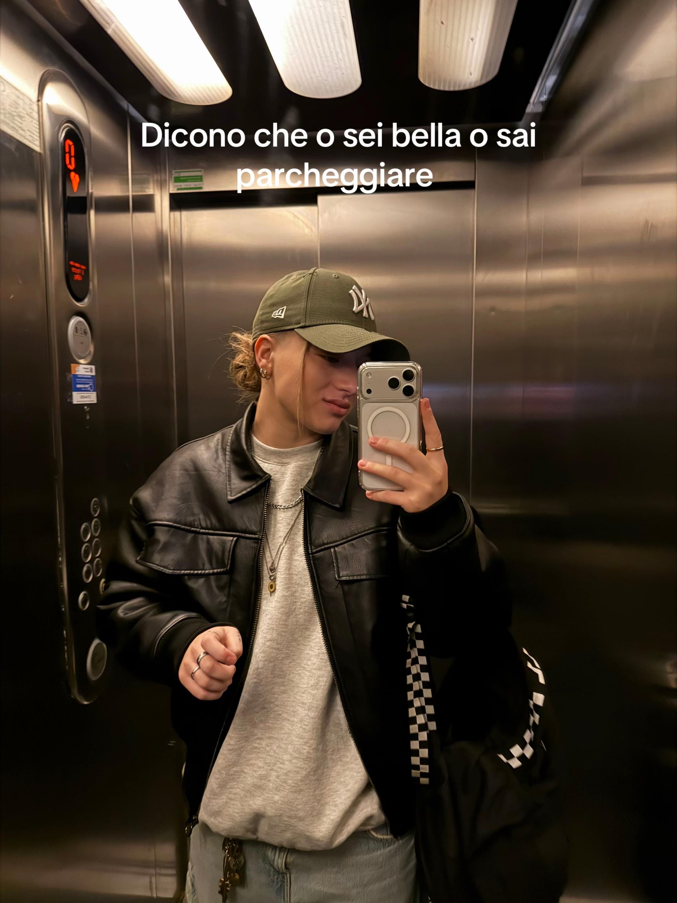 Post 3 by Eleonora Catini on TikTok (video)