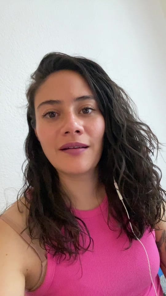 Post 2 by Mi Vida Iluminada on TikTok (video)