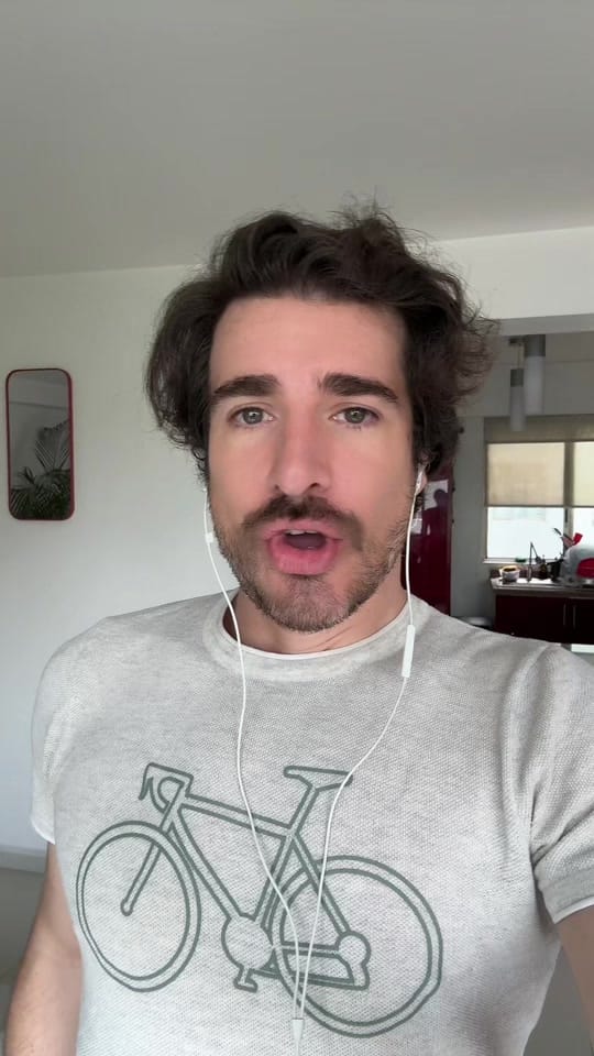 Post 4 by Juan Pablo Solito on TikTok (video)