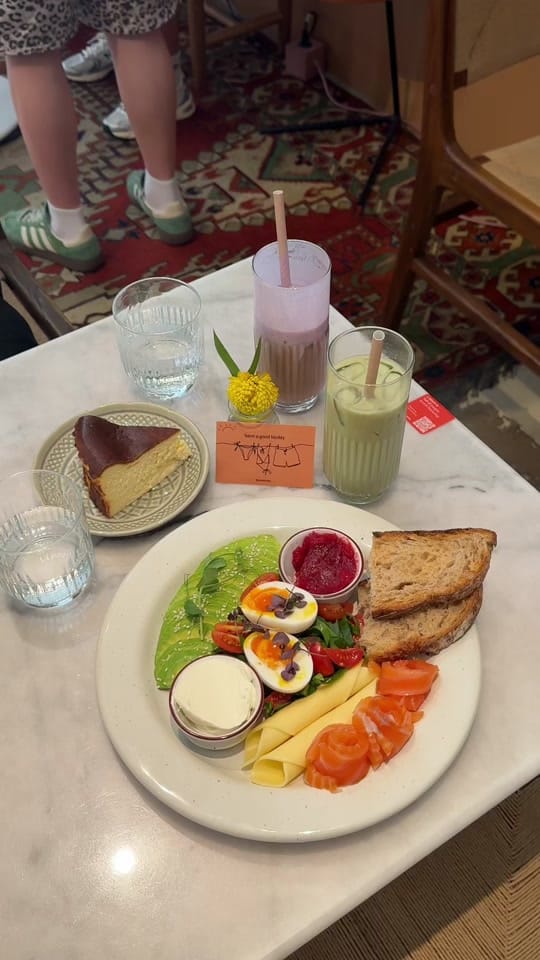 Post 7 by hibainparis on TikTok (video)