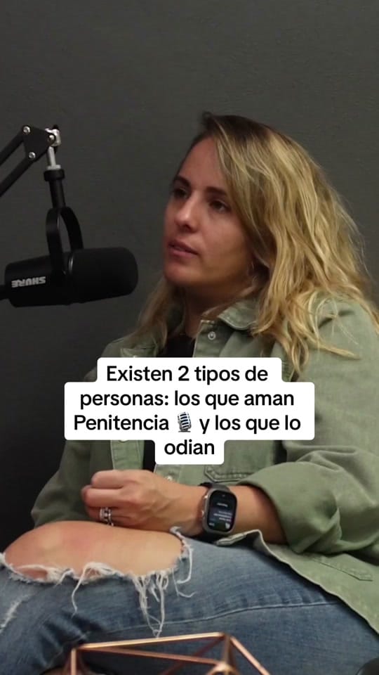 Post 8 by COMUNAL Podcast 🎙️ on TikTok (video)