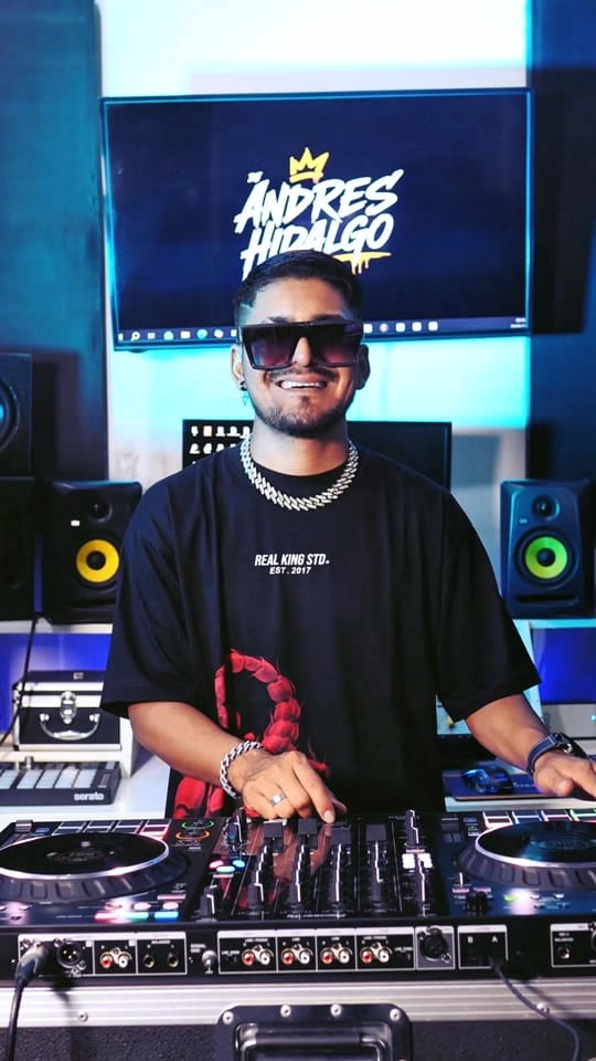 Post 1 by Dj Andres Hidalgo on TikTok (video)