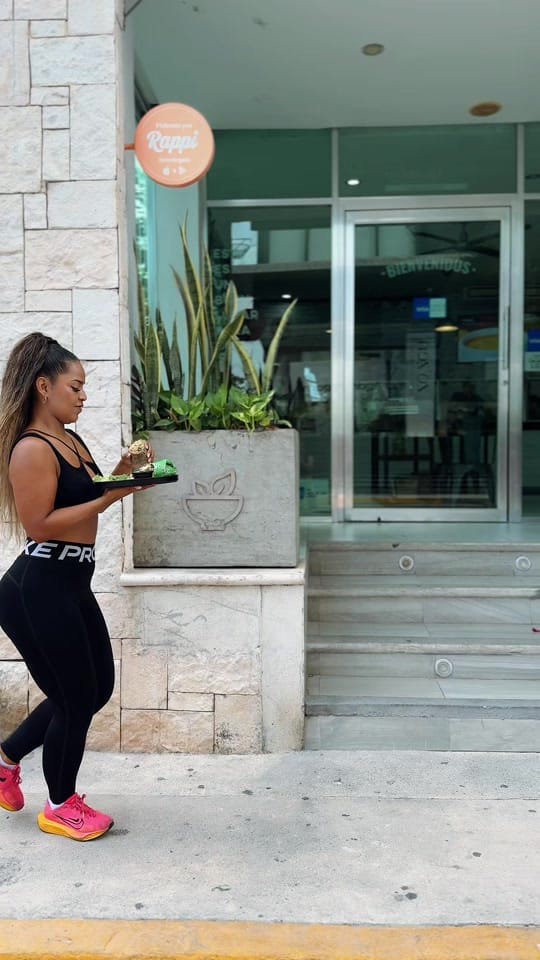Post 9 by sabrinaoeiras on TikTok (video)